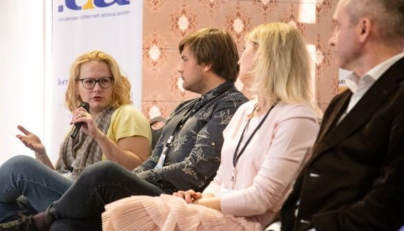«Держава у смартфоні» vs витоки даних: у якому напрямку піде регулювання інтернету в Україні