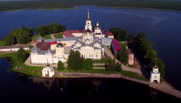 У Росії запускають церковний «Дом-2»