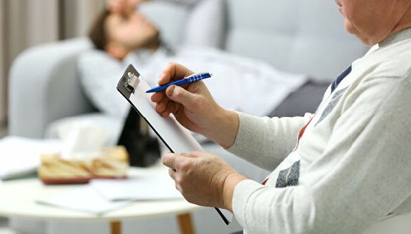 Вам не до прокурора, а до психіатра. Огляд порушень і маніпуляцій у тижневиках 1–3 листопада 2019 року