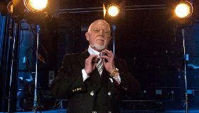 У Канаді телеканал Sportsnet звільнив хокейного коментатора через висловлювання про мігрантів