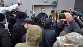 Підозрюваному у нападі на співробітників &laquo;Страна.юа&raquo; та &laquo;Шарій.нет&raquo; обрали запобіжний захід