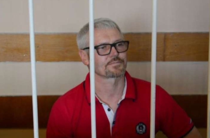 Обвинуваченого в організації вбивства журналіста Сергієнка відпустили під домашній арешт