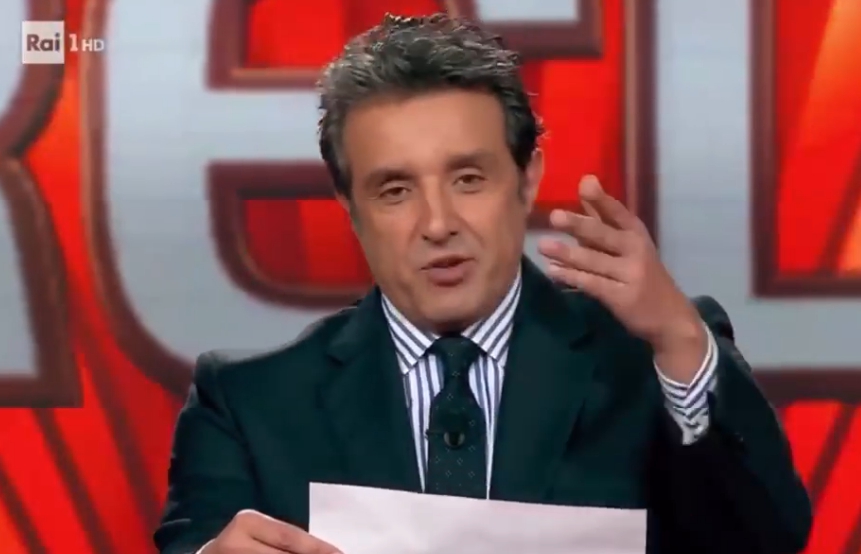 Італійський телеведучий вибачився за те, що назвав Україну «Малою Росією»