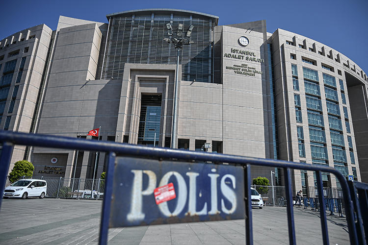 У Туреччині заарештували шестеро журналістів через публікації про офіцера розвідки, який загинув у Лівії