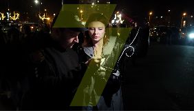 В Одесі напали на журналістів місцевого каналу під час зйомок про пожежу в кінотеатрі