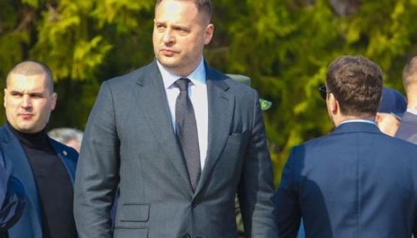 Лерос, Єрмак і тиша. Як теленовини висвітлюють та ігнорують перший корупційний скандал у команді Зеленського