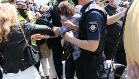В Одесі під час масових заходів до Дня перемоги над нацизмом напали на журналістку