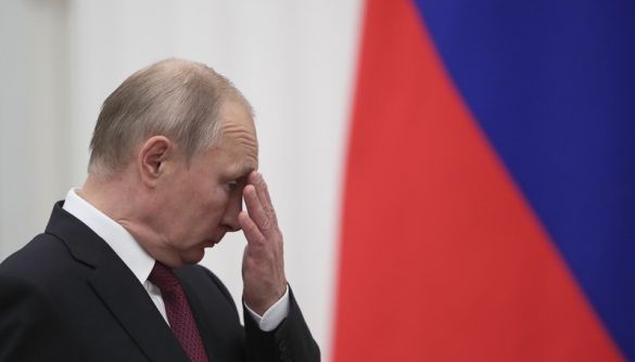 Посольство РФ у США вимагає від Bloomberg вибачень за статтю про падіння рейтингу Путіна