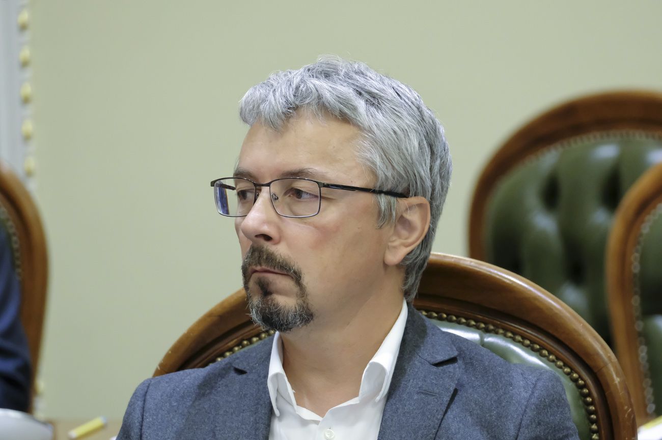 Ткаченко наполягає на кримінальних справах за відчуження майна державних кіностудій