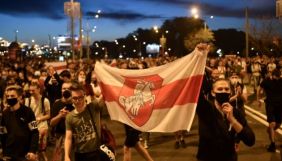 У Білорусі працівники держЗМІ закликають владу припинити напади на журналістів