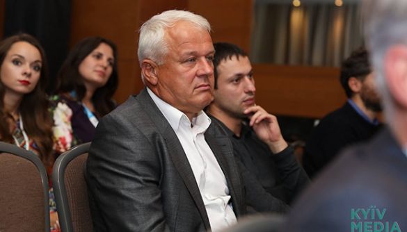 Як і навіщо &laquo;Континент ТВ&raquo; закодував свої чотири канали? Розповідає Анатолій Сальнік