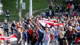 У Білорусі під час протестів затримали трьох журналістів