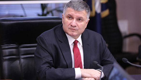&laquo;МедіаЧек&raquo;: Суспільне не забезпечило балансу в сюжеті про відставку Авакова