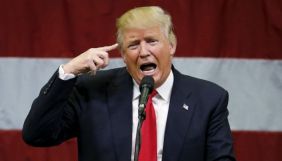 Трамп звинуватив у &laquo;корумпованій змові&raquo; ЗМІ, які попереджають про небезпеку COVID-19
