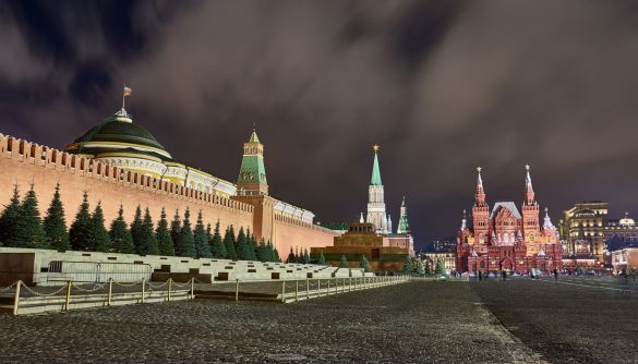Кремлівська вакцина від коронавірусу є, а від демократії — немає. Огляд проникнення російської пропаганди в український медіапростір у жовтні 2020-го