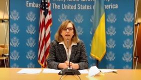 Агенти впливу Кремля поширюють антизахідні наративи в Україні через медіахолдинги та соцмережі &ndash; тимчасова повірена США