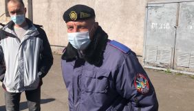 Прокуратура оголосила три підозри в справі журналістів, яких виштовхали з території міськради у Кривому Розі