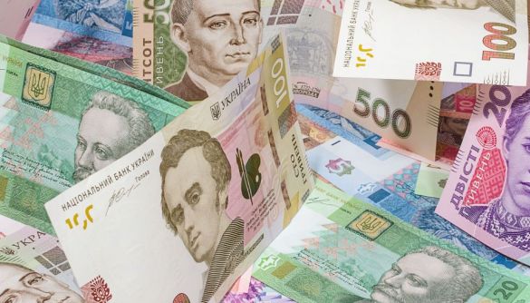 Пейволи, клуби читачів та донейти: скільки заробили українські видання напряму від читачів?