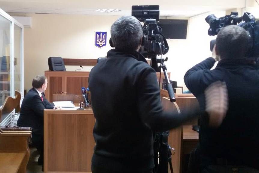 Суд відмовив Савіку Шустеру в задоволенні позову проти Ігоря Коломойського