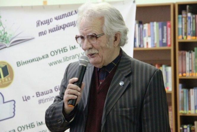 В Україні заснували літературну премію імені Миколи Рябого