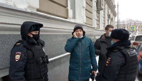 У Москві затримали головного редактора видання «Медіазона»