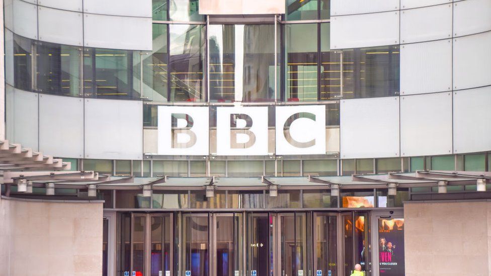 Китай заборонив мовлення BBC World News
