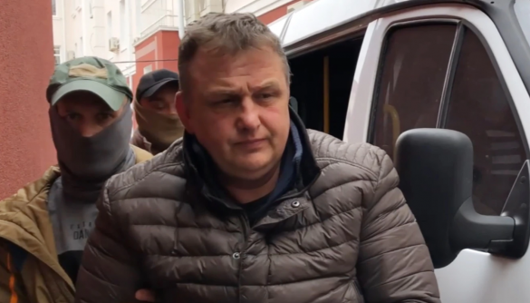 МЗС України вимагає допустити незалежного адвоката до заарештованого фрілансера «Радіо Свобода» в Криму