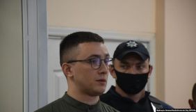 Стерненко закликав Зеленського вилізти з &laquo;теплої ванни&raquo; і негайно розпочати діалог з активістами