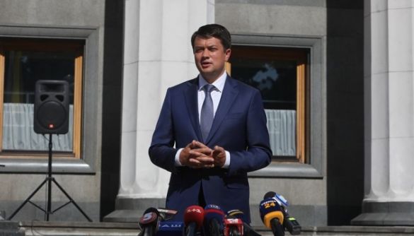 Разумков сказав, що кулуари Верховної Ради поки не відкриватимуть для журналістів