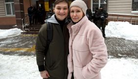 Суд продовжив запобіжні заходи Кузьменко і Дугарь