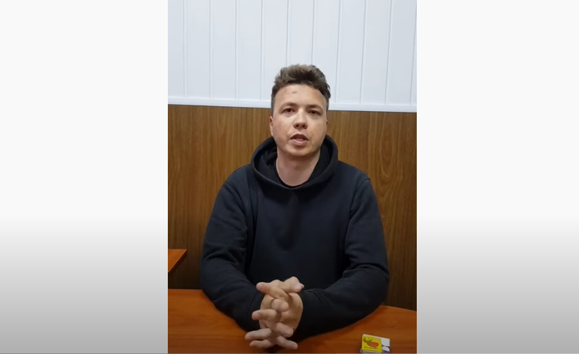 Батько Протасевича про відео із «зізнаннями» журналіста: Ймовірно, в нього зламаний ніс, заява зроблена під примусом