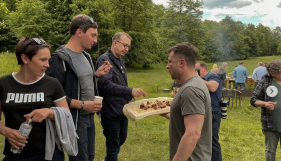 Зеленський влаштував пікнік до Дня журналіста