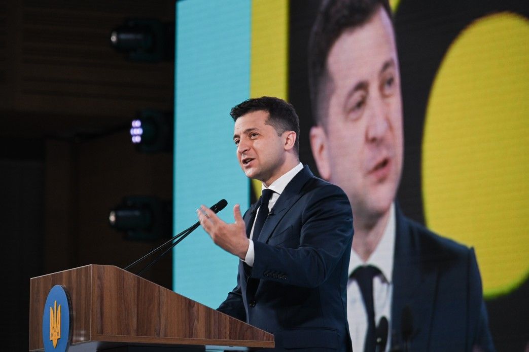 Зеленський анонсував нові законодавчі ініціативи в межах деолігархізації
