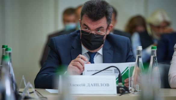 Офіс президента проведе закриту нараду щодо перевірки українців, які перебувають під санкціями США
