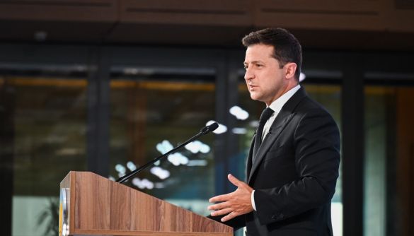 Зеленський запропонував замінити мовні квоти на «систему заохочень» до створення україномовного контенту