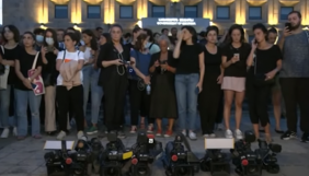У Грузії затримали 120 підозрюваних у причетності до побиття журналістів, однак антиурядові протести не вщухають