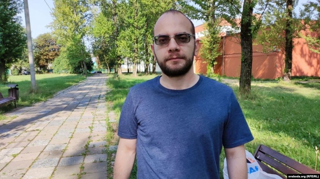 "Мне пришло сообщение, что за мной придут". Белорусский журналист Игорь Ильяш об уголовном деле и отказе уезжать из страны