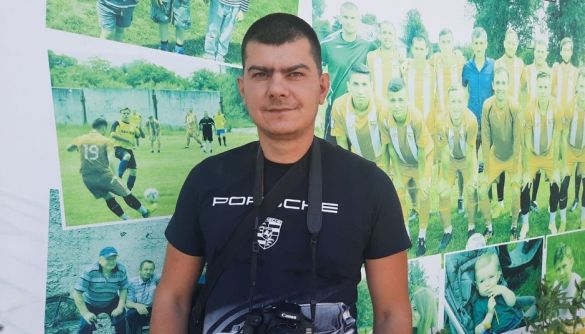 На Житомирщині невідомі пошкодили авто журналіста місцевого видання