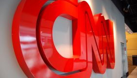 CNN звільнив трьох співробітників через відвідування офісу без щеплення