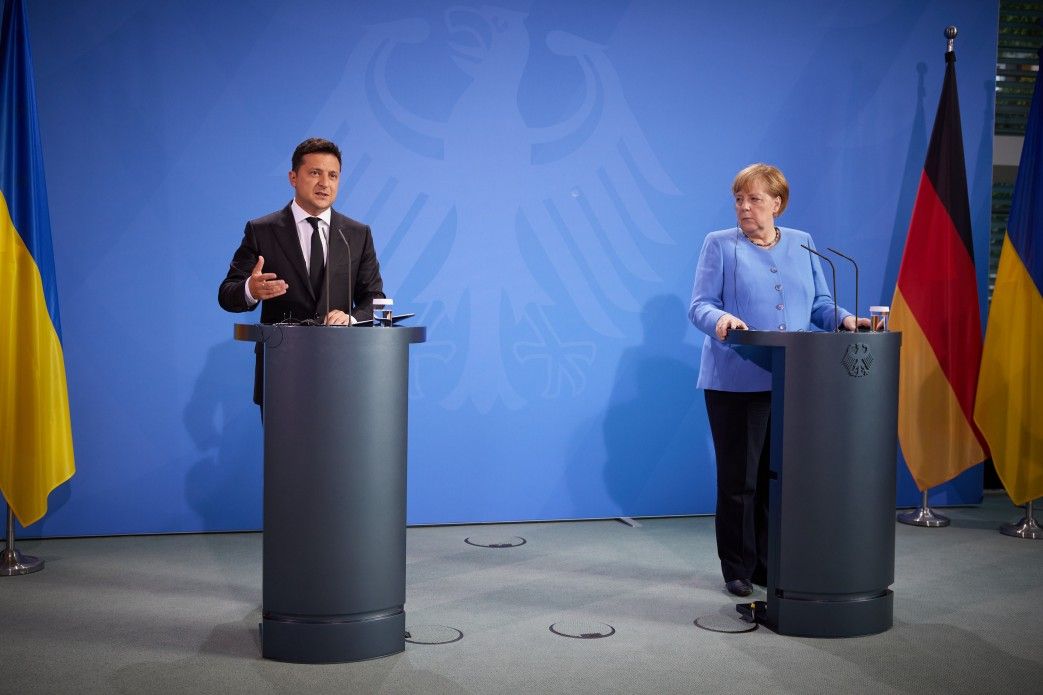Офіс президента анонсував пресконференцію Зеленського і Меркель