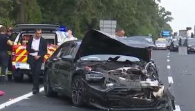 Арахамія заявив, що Трухін не коментує ДТП через сімейні справи. Сам Трухін каже, що коментувати заборонили слідчі
