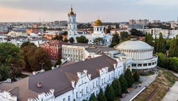 Моніторинг регіональних каналів. Як дотримуються стандартів теленовинарі Сум