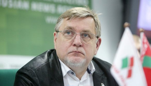 У Білорусі голова парламентської комісії з прав людини закликав запровадити ліцензії для блогерів