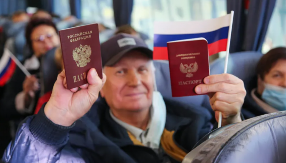 Мешканців окупованих територій звозять у Росію за паспортами, а потім – на дільниці: порушення та вкиди на російських виборах (ВІДЕО)