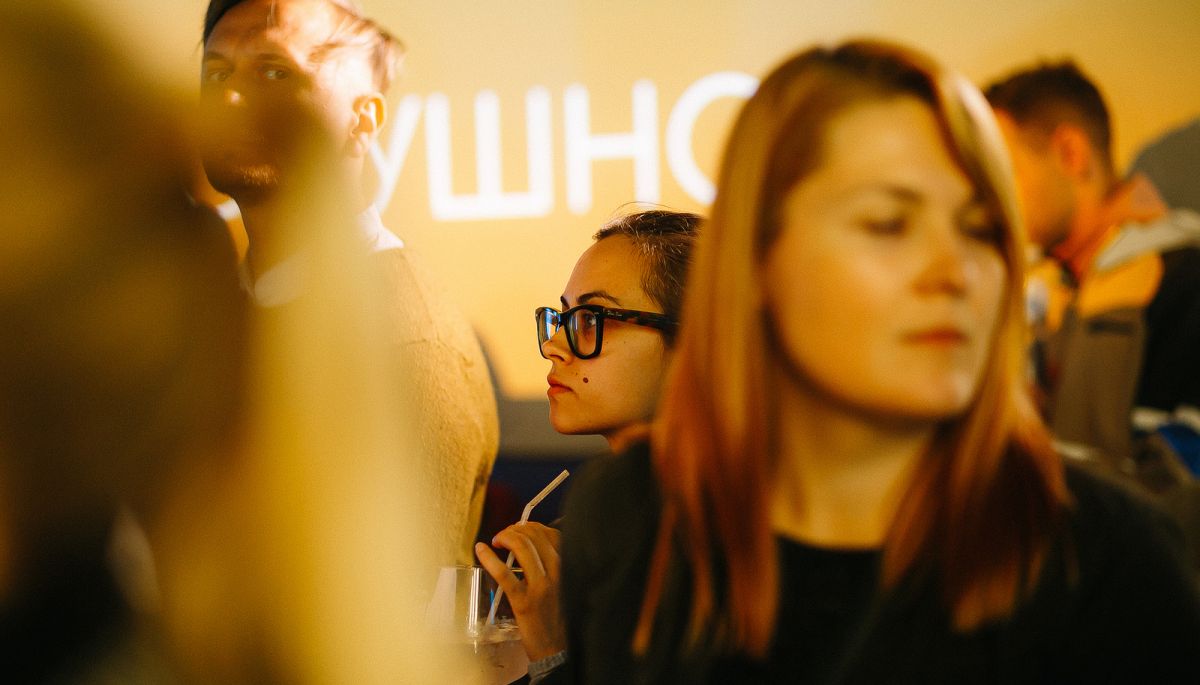 У Києві оголосили переможців першої аудіопремії для подкастів &laquo;Слушно&raquo;