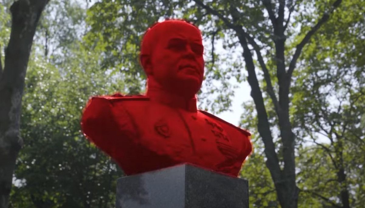 На ICTV стартував проєкт про декомунізацію із Денисом Казанським