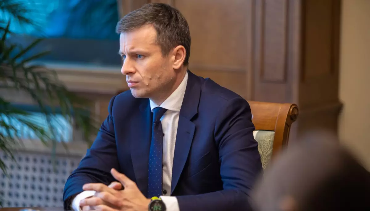 Міністр фінансів засудив оплески нападнику на журналістів &laquo;Схем&raquo; Тельбізову, якого поновили на посаді в &laquo;Укрексімбанку&raquo;