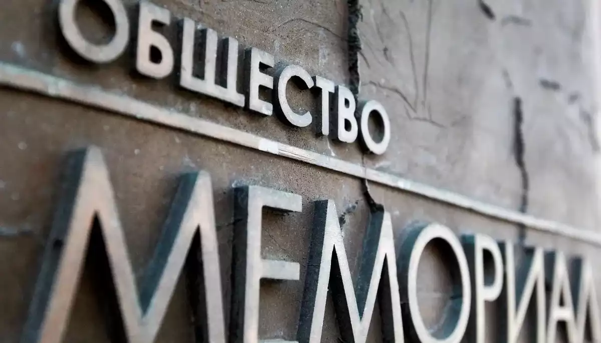 В Росії намагаються ліквідувати &laquo;Меморіал&raquo; через штрафи та &laquo;виправдання тероризму&raquo; кримських татар та Свідків Єгови