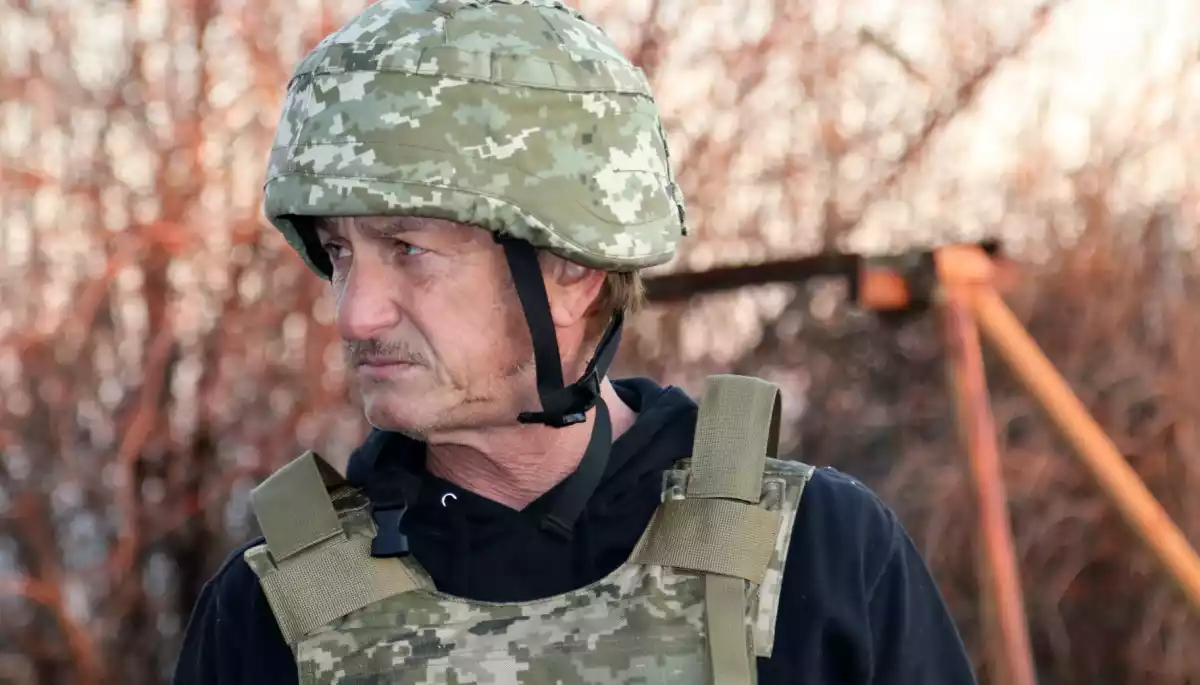 Шон Пенн побував на Донбасі для зйомок документального фільму про Україну