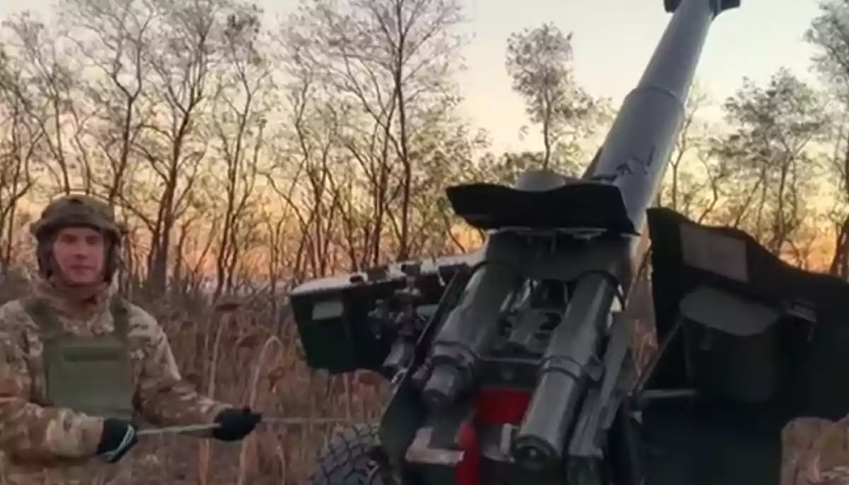 Слідчий комітет Росії &laquo;перевірить та оцінить&raquo; дії Бутусова на відео, де він стріляє з гаубиці